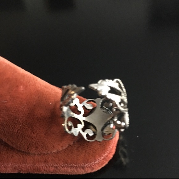 2 Rings - Picture 10 of 13